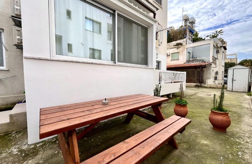 Larnaca Apartment | SEA House