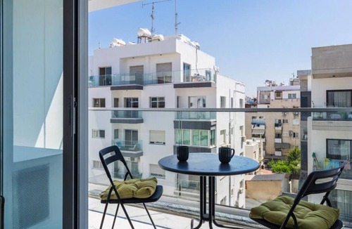 Neapolis Apartment | Seaview Suite in Limassol Near the Beach