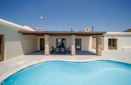 Pegeia Villa | Secret Oasis Villa Ladania
