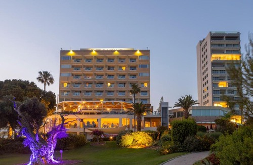 Limassol Hotel | St Raphael Resort & Marina