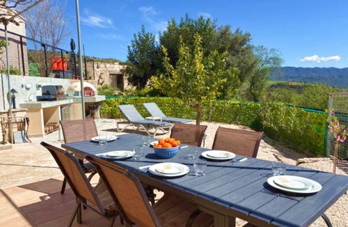 Pano Arodhes Villa | St Visianos stone house