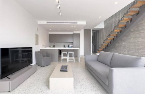 Chlorakas Villa | Sunset Park Villa