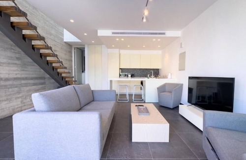 Chlorakas Villa | Sunset Park Villa