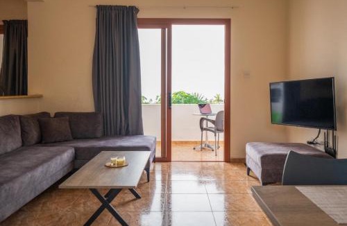 Kissonerga Apartment | Sunset Sea View Retreat with pool
