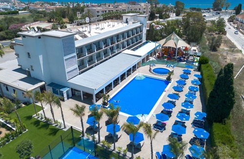 Oroklini Hotel | Sveltos Hotel