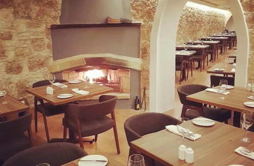 Pissouri Hotel | The Bunch Of Grapes Inn