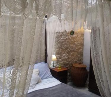 Laneia House | The Spidaki