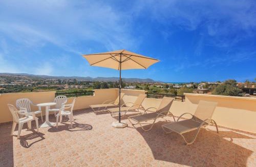 Polis Apartment | Thekla Court