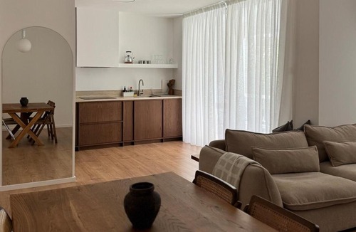 Lykabittos Apartment | Themelio Living 2-Bed Apartment Nicosia City Centre