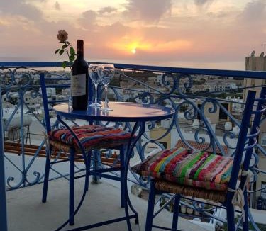 Old Town Apartment | Town Apartment with panoramic seaview