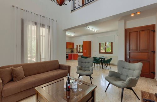 Aphrodite Hills Villa | Unwind in Style: Your Luxury Retreat Awaits