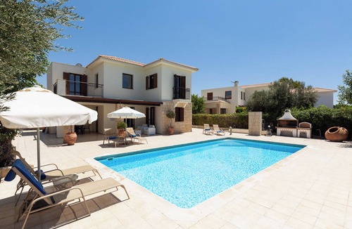 Aphrodite Hills Villa | Unwind in Style: Your Luxury Retreat Awaits