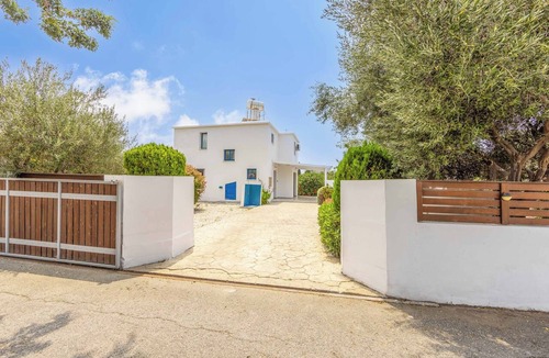 Argaka Villa | Villa Akti - Two Bedroom Villa, Sleeps 4