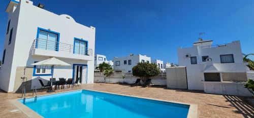 Kapparis House | Villa Amaryllis