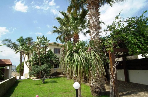 Pervolia Villa | Villa Galleria
