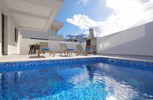 Paralimni Villa | Villa Genesis