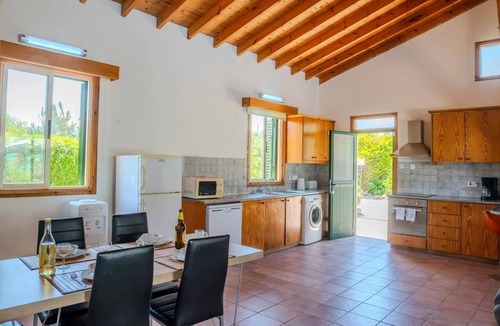 Polis Villa | Villa Ibiscus by Villa Plus