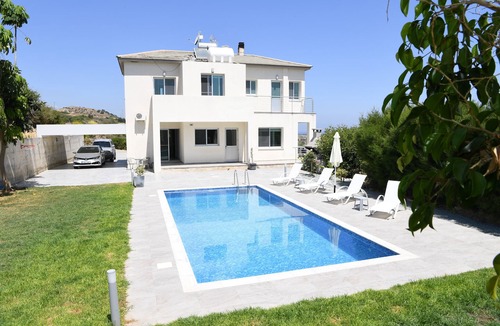 Latchi Villa | Villa in paradise