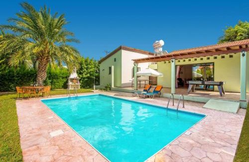 Polis Villa | Villa Iriss by Villa Plus
