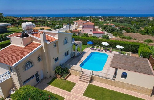 Peyia Town Villa | Villa Joanna Coral Bay by Villa Plus