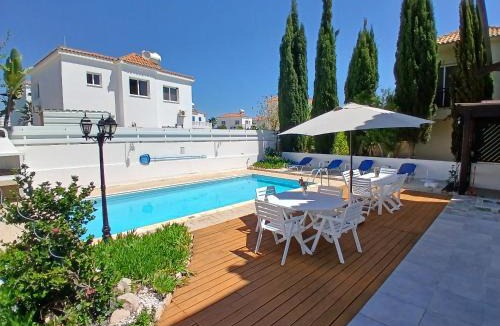Ayia Thekla Villa | Villa Kiveli
