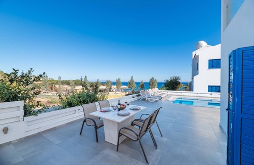 Kapparis Villa | Villa Malamar - Charming Kapparis Getaway