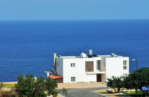 Esentepe House | Villa "Meerblick" mit Infinity-Pool by Interhome