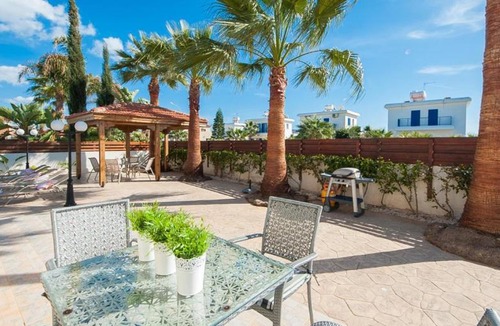 Ayia Thekla Villa | Villa Stefanie