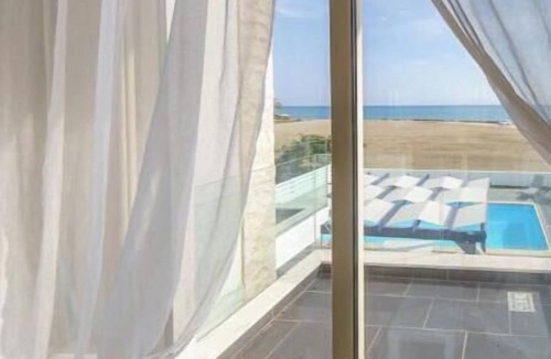 Mazotos House | Villa Waves