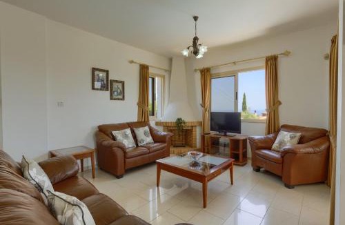 Latchi Villa | Villa Xanthi by Villa Plus