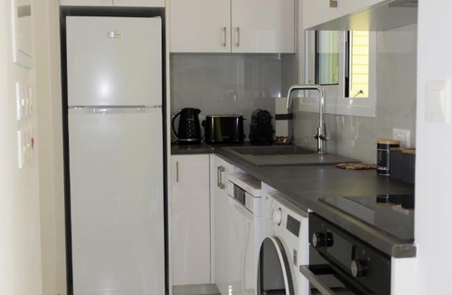 Chlorakas House | Yellow 16 Sea View Vacation Home