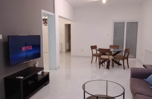 Limassol Apartment | Zelea Deluxe Apartment (BREAKBOOKING CY)