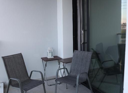 Όμορφο καινούργιο διαμέρισμα σε μικρή πολυκατοικία