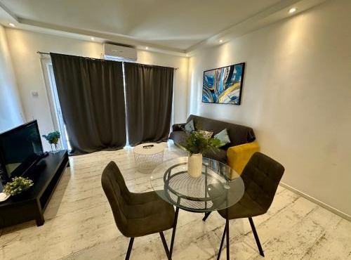 1-bedroom duplex 100m by the sea