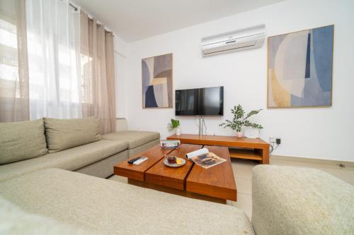 2 bedroom flat
