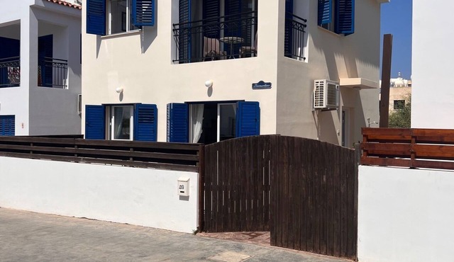 2-bedroom VILLA in Kapparis, 500 metres from beach- full A/C, free WI-FI, Cyprus in Ammoxostos