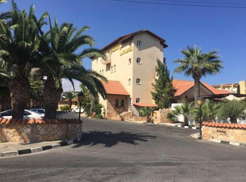 Anais Bay Hotel