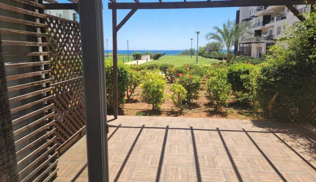 Apartment 150 m to Beach in Yeni Iskele in Yeni Iskele