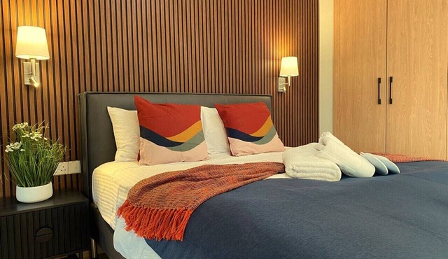 Beach Seconds Away | Quality Sleep | Full Kitchen
