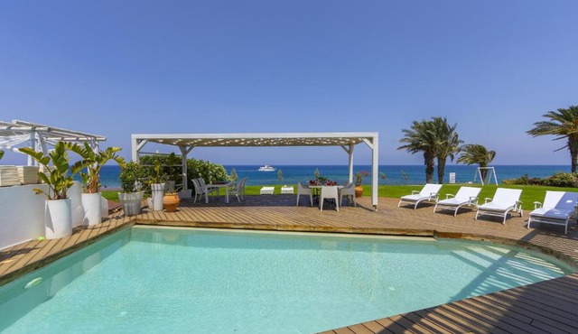 Beachfront Dream Villa