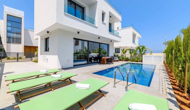 By The Beach Nova Seaview Villa in Protaras