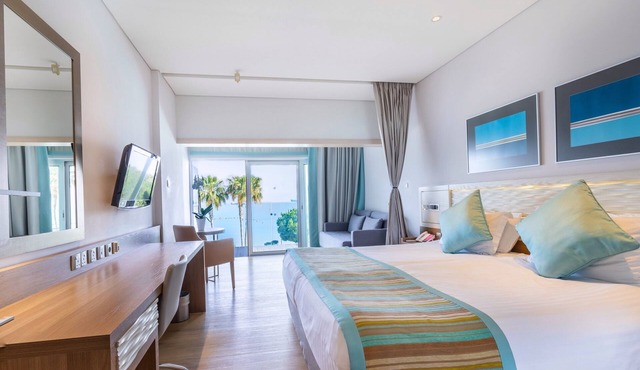 Crowne Plaza Limassol by IHG