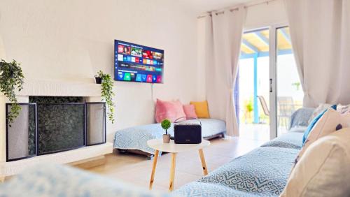 CSS Calm Smart Superior 2BD with Private Yard