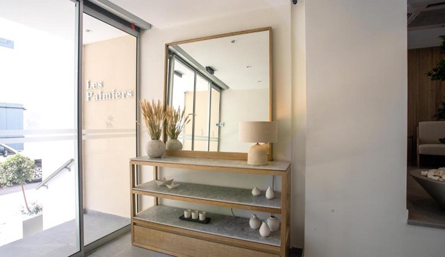 Les Palmiers Beach Boutique Hotel & Luxury Apartments
