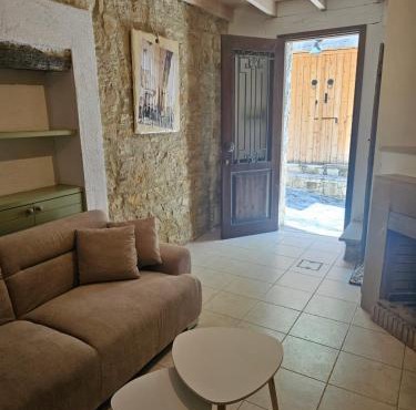 Lofou Maisonette