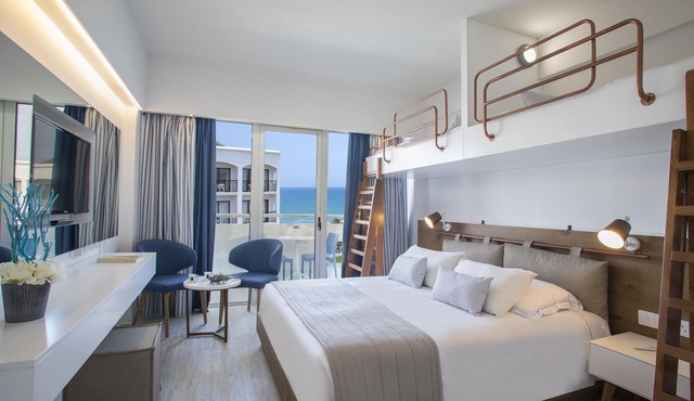 Lordos Beach Hotel & Spa