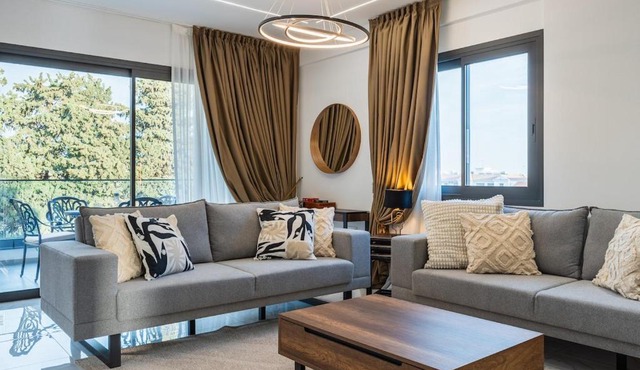 Luxury 2-Bedroom Penthouse with Private Jacuzzi and Sea Views in Limassol
