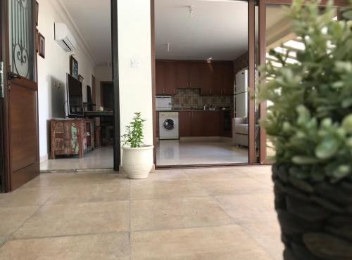Mystra Place