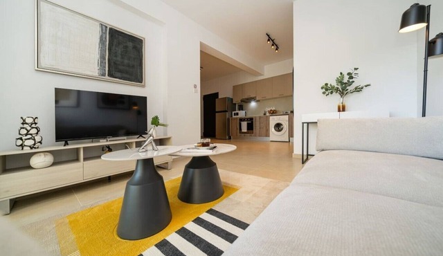 New 1 bedroom flat next to university