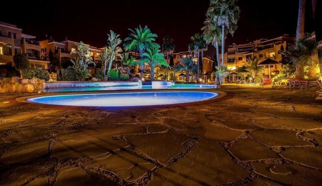 *New* Fantastic Limnaria Gardens 2 Bed Ground Floor Apartment Close to the Beach